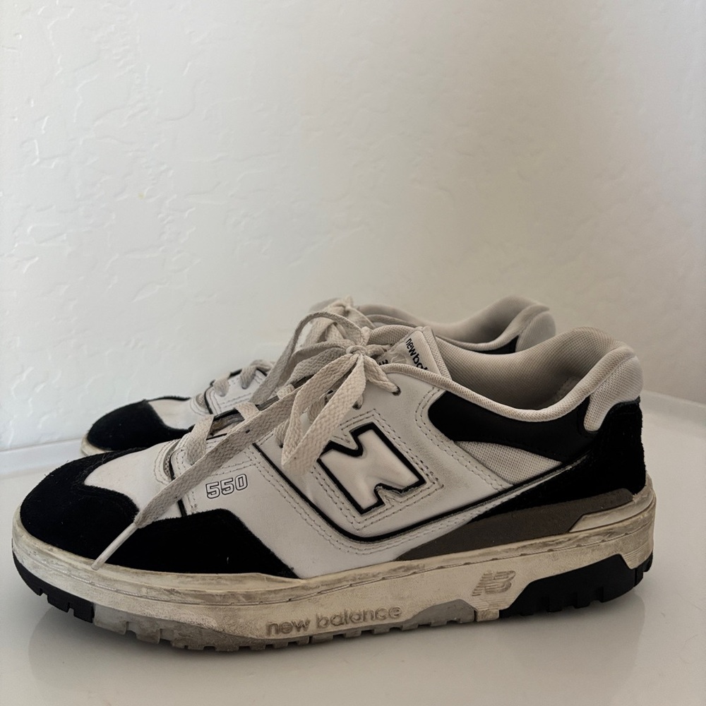 New Balance 550 Black and White Sneakers